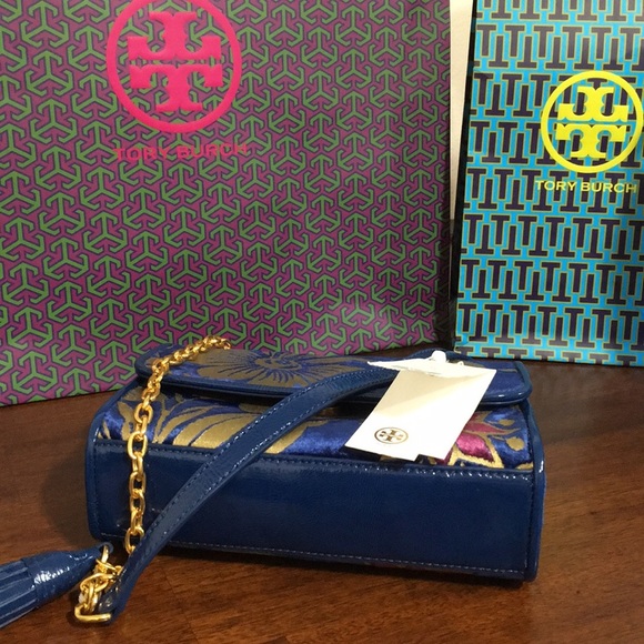 Tory Burch Bags Nwt Tory Burch Velvet Purse Poshmark
